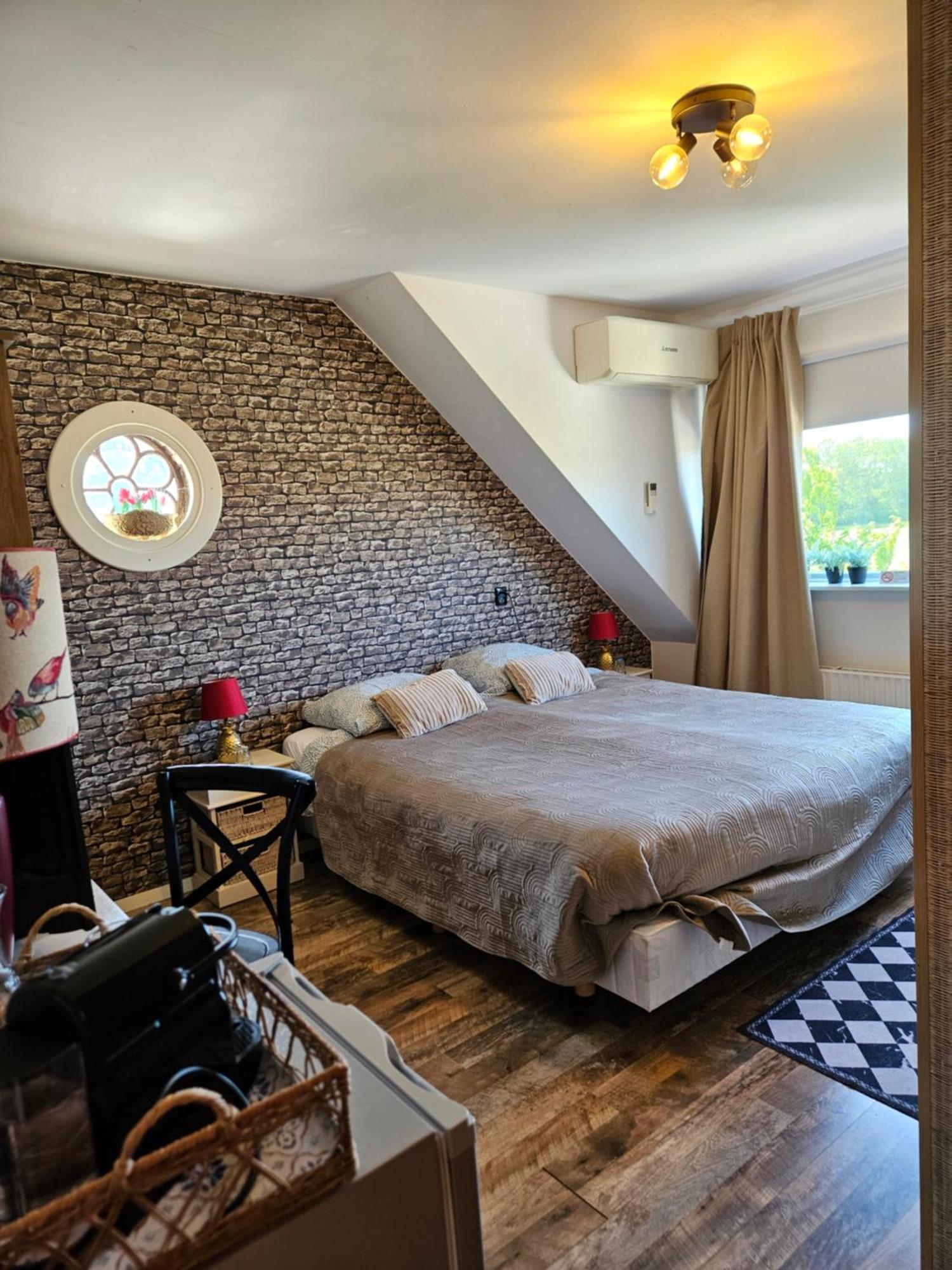 Logement Hellevoetsluis Exterior photo
